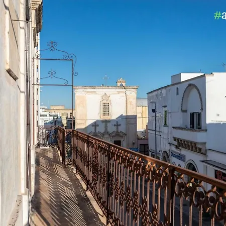 アパート Antica Dimora Palazzo Del Corso - Apulia タヴィアーノ