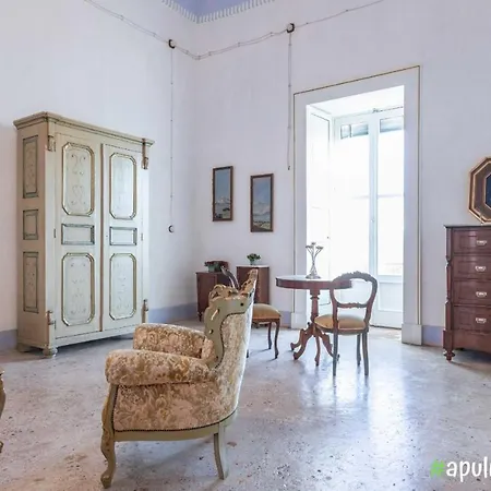 Antica Dimora Palazzo Del Corso - Apulia アパート *